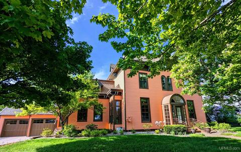 230 E Rdg, Marquette, MI 49855