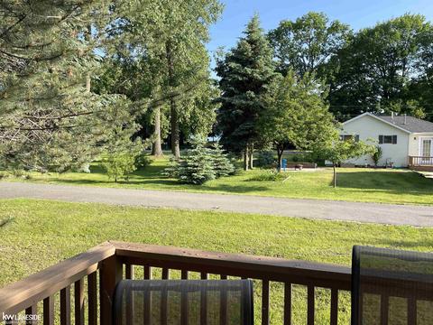 7919 Pine, Sand Point, MI 48755 photo 5