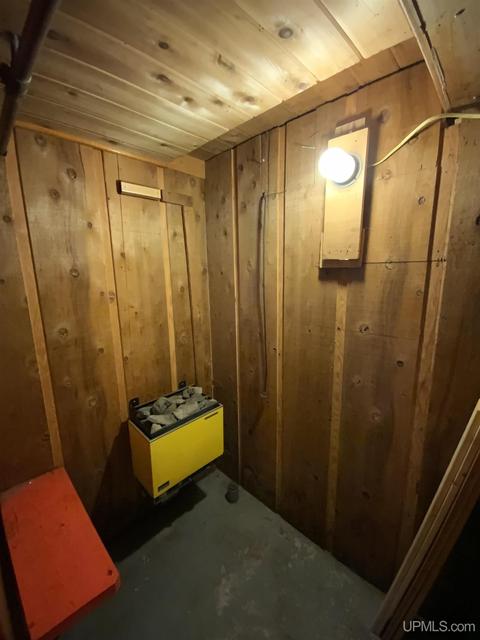 100 N Marigold, Ishpeming, MI 49849 photo 25