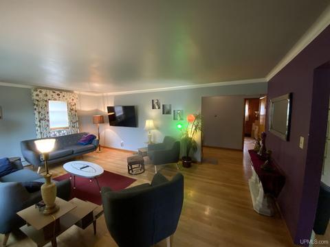 100 N Marigold, Ishpeming, MI 49849 photo 5