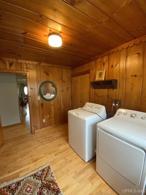 100 N Marigold, Ishpeming, MI 49849 photo 15