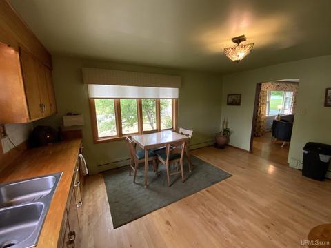 100 N Marigold, Ishpeming, MI 49849 photo 7