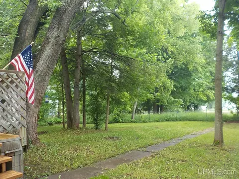 107 5th St, Alpha, MI 49902 photo 34