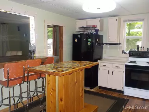 107 5th St, Alpha, MI 49902 photo 10