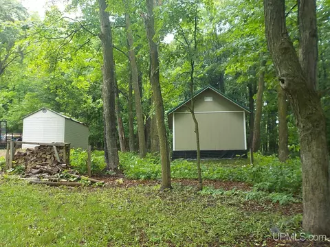 107 5th St, Alpha, MI 49902 photo 36