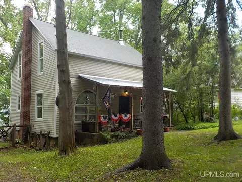 107 5th St, Alpha, MI 49902 photo 37