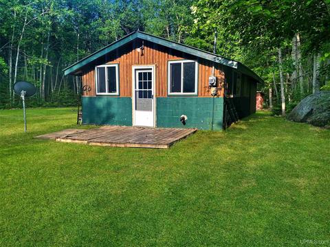 W4367 Dixon Rd, Felch, MI 49831