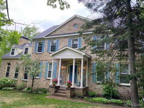 1103 Birch, Houghton, MI 49931