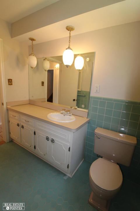 1320 Devonshire Rd, Grosse Pointe Park, MI 48230 photo 24
