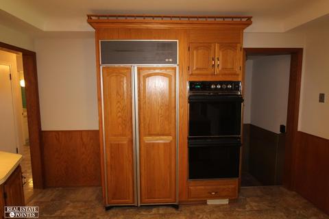 1320 Devonshire Rd, Grosse Pointe Park, MI 48230 photo 13