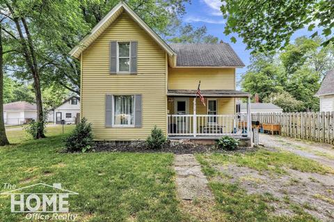 710 Broadway Ave, Owosso, MI 48867