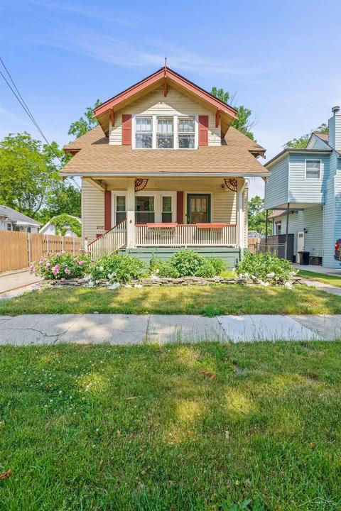 207 S Andre, Saginaw, MI 48602