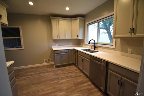 7652 Holloway, Britton, MI 49229 photo 4