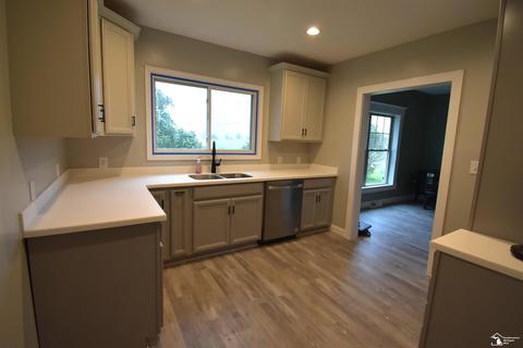 7652 Holloway, Britton, MI 49229 photo 5