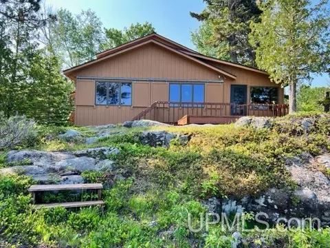 7743 M26, Mohawk, MI 49950 photo 2