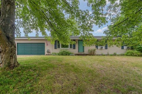 11849 Vista Crst, Rapid City, MI 49676