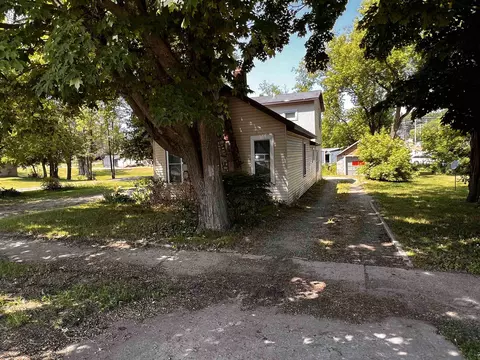 355 N Second, Harrison, MI 48625 photo 21