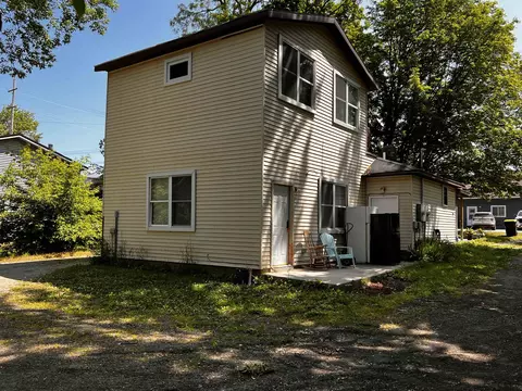 355 N Second, Harrison, MI 48625 photo 25