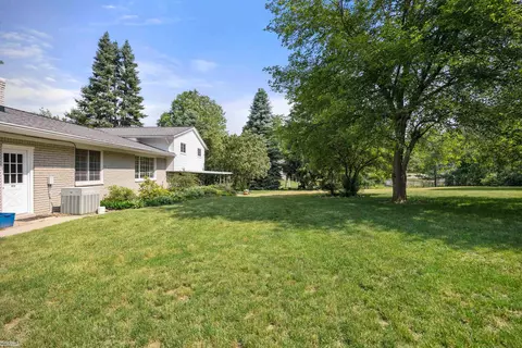 60476 Apache, Washington, MI 48094 photo 48
