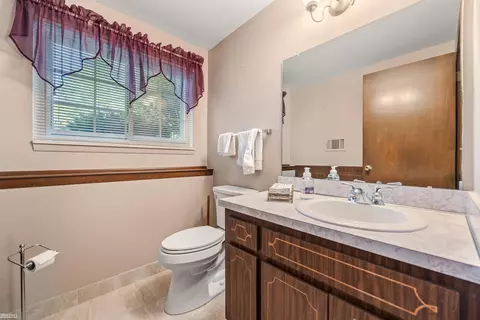 60476 Apache, Washington, MI 48094 photo 36