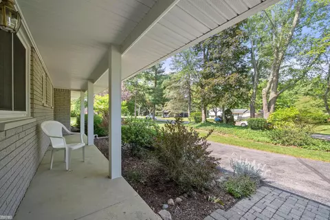 60476 Apache, Washington, MI 48094 photo 38