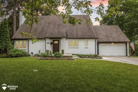 1110 Maxine, Flint, MI 48503