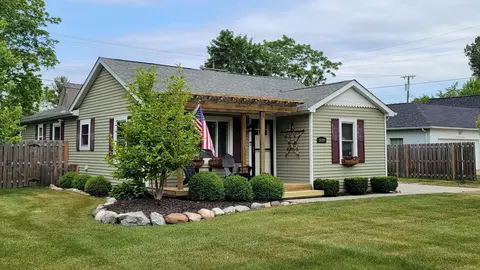 5570 Union, Lexington, MI 48450