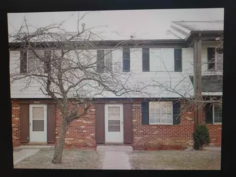 5404 Maplebrook Ln, Grand Blanc, MI 48507