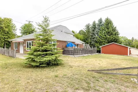 2400 N Lakeshore, Carsonville, MI 48419