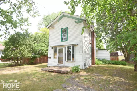 317 S Woodworth, Corunna, MI 48817