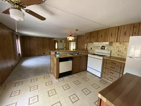 4155 Clendening, Gladwin, MI 48624 photo 5