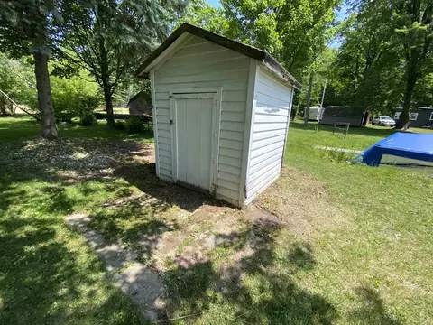 4155 Clendening, Gladwin, MI 48624 photo 14