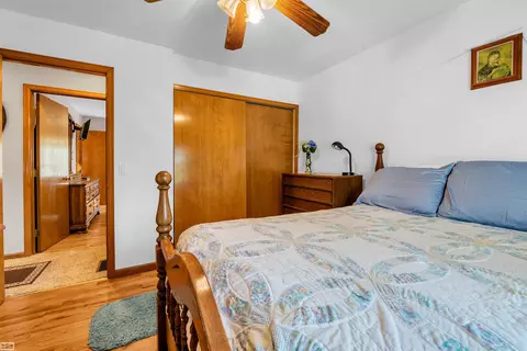 15760 Donald, Capac, MI 48014 photo 19