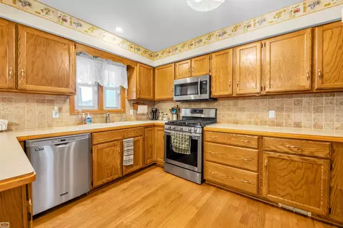 15760 Donald, Capac, MI 48014 photo 10