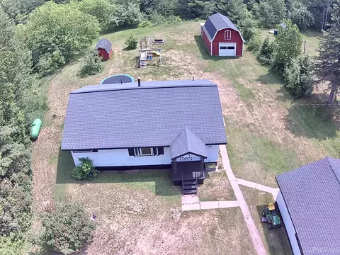 451 M35, Negaunee, MI 49866