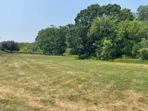 16340 Lake Frst, Fenton, MI 48430