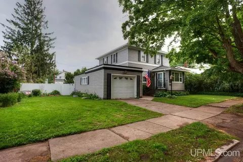 232 E Rdg, Ironwood, MI 49938