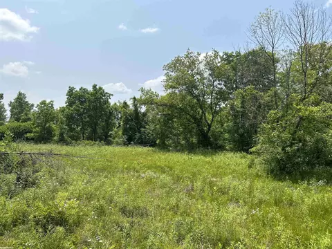 4919 Piersonville, Columbiaville, MI 48421