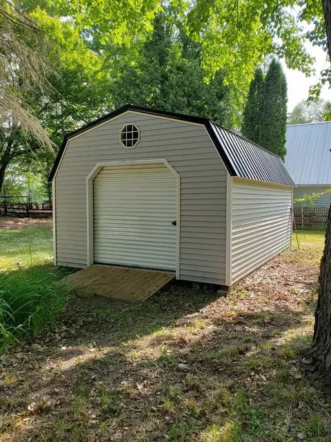 160 Lockwood, Gladwin, MI 48624 photo 5