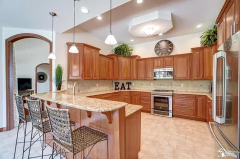 225 Eagle Ct, Monroe, MI 48162 photo 12