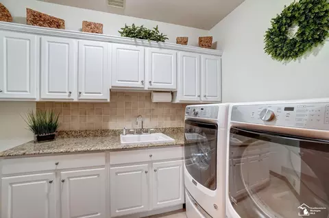 225 Eagle Ct, Monroe, MI 48162 photo 40