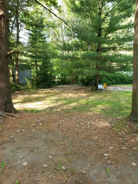 280 Hickory, Gladwin, MI 48624 photo 2