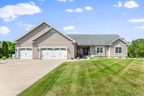1188 Scott Rdg, Adrian, MI 49221