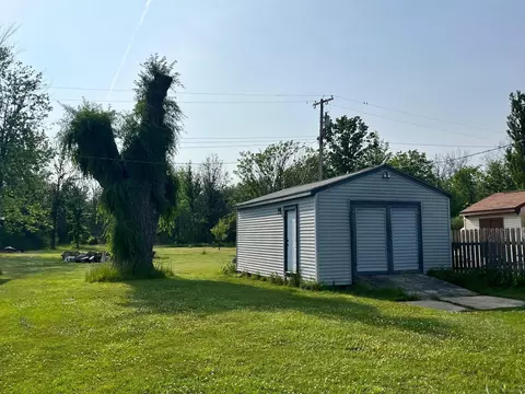 6696 Dickinson, Algonac, MI 48001 photo 9