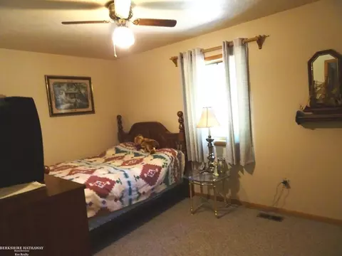 4782 Lancer, Gladwin, MI 48624 photo 18