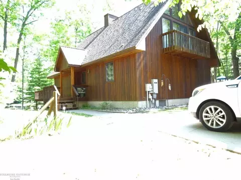 4782 Lancer, Gladwin, MI 48624 photo 5
