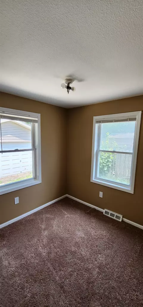 734 Ingleside, Flint, MI 48507 photo 9
