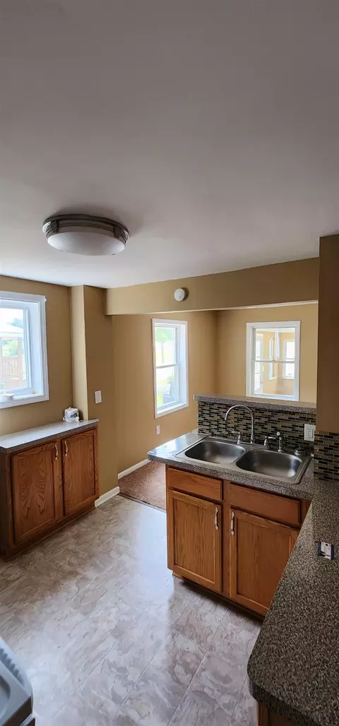 734 Ingleside, Flint, MI 48507 photo 8