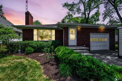 2330 Vivian, Monroe, MI 48162