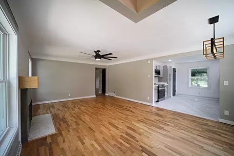 368 W River Rd, Flushing, MI 48433 photo 4